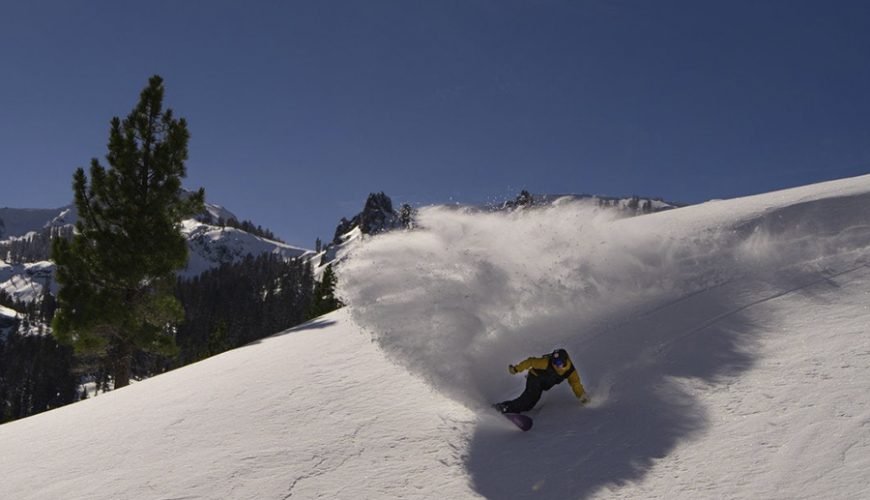 Snow season: discover the best months for skiing in the northern hemisphere!