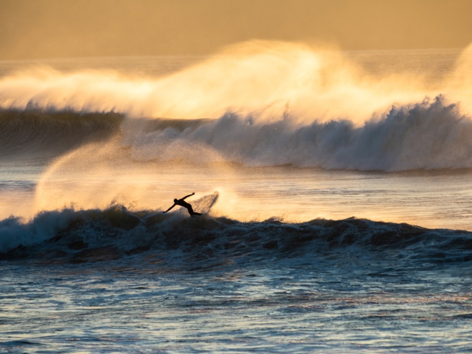 North Devon has a coastline of more than 30 kilometers that is home to extremely high quality waves